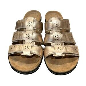 Clarks Women's Gold Leather Comfort Adj Slide Sandals  Size 11 W  Lightweight